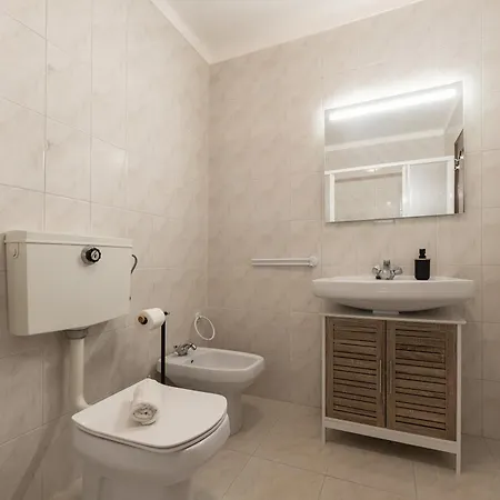 Consolacao Bay Duplex アパート アトウギア・ダ・バレイア